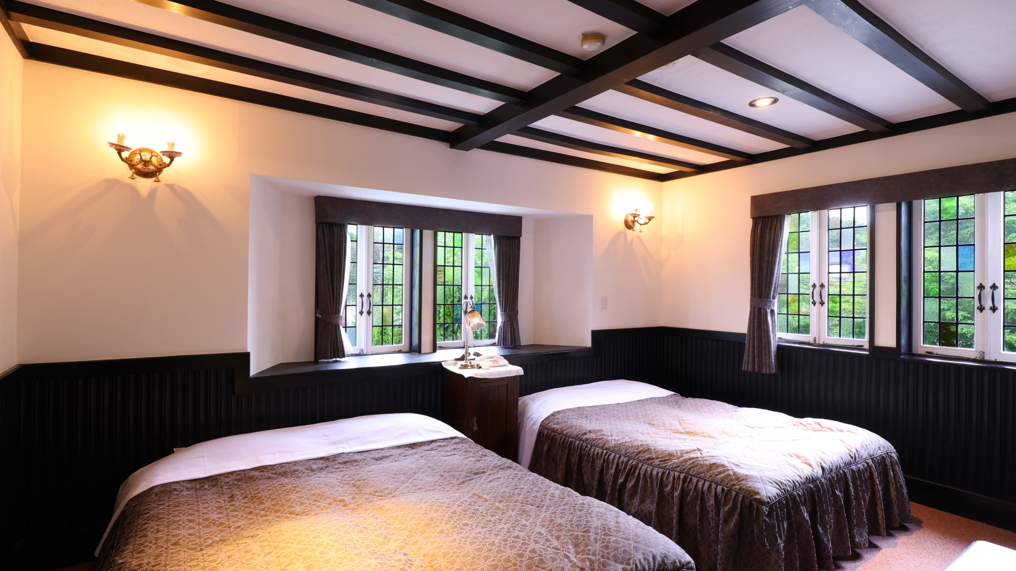 オールドスイート【32㎡/1～3名/ガーデンバルコニー】