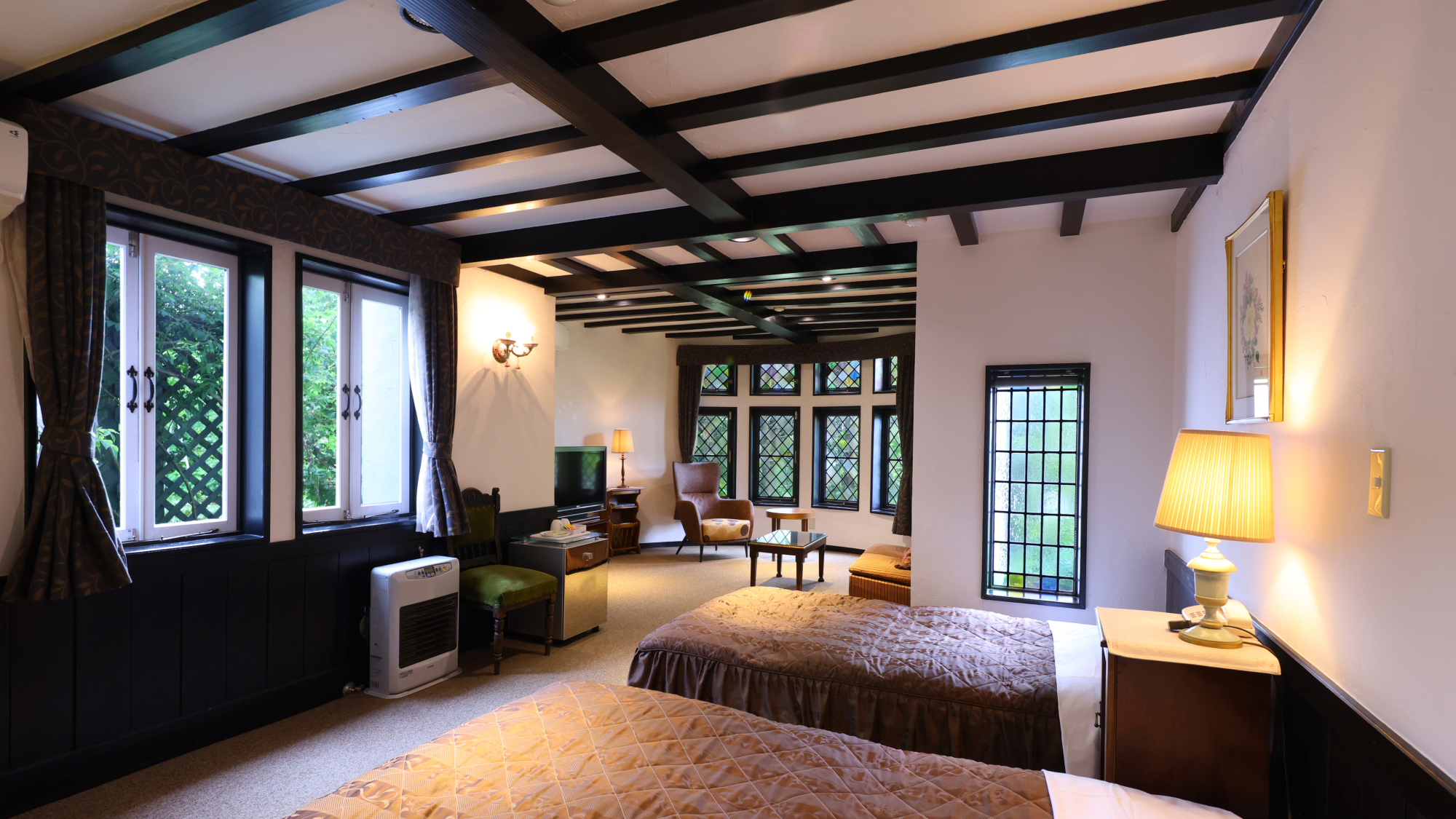 イングリッシュスイート【34㎡/1～2名/ガーデンビュー】