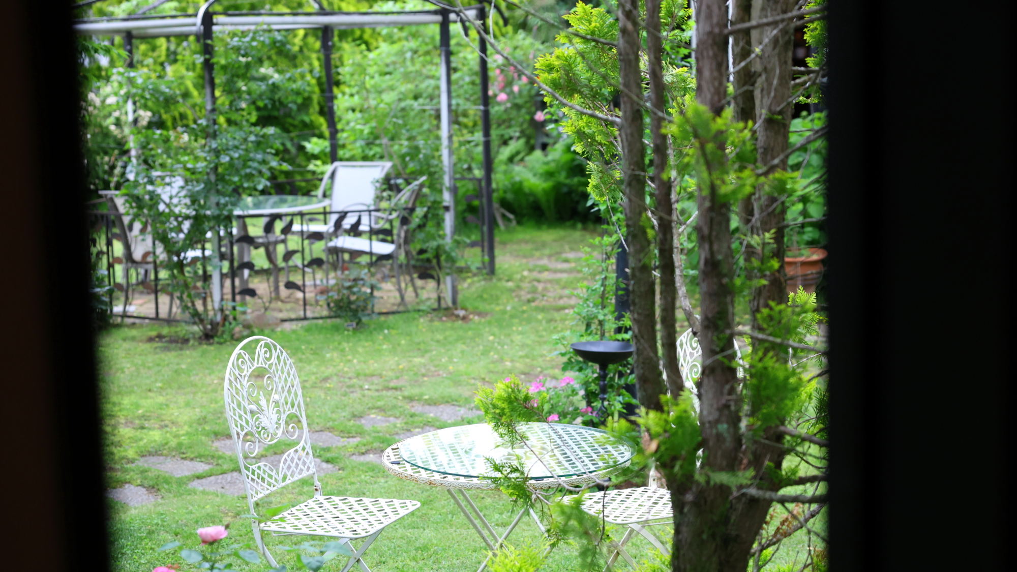 イングリッシュスイート【34㎡/1～2名/ガーデンビュー】