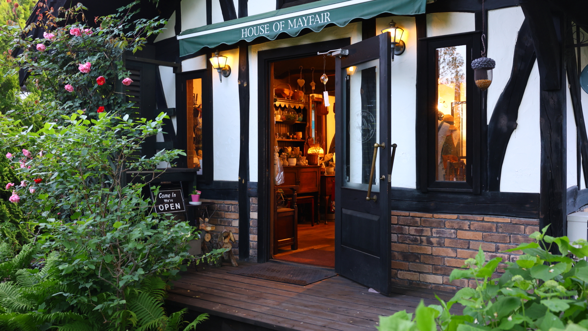 ホテル敷地内のショップ【ハウス オブ メイフェア】