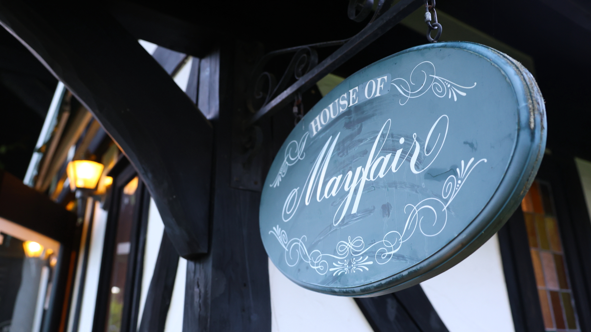 ホテル敷地内のショップ【ハウス オブ メイフェア】