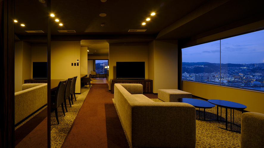 【最上階ビューバスルーム】本館ハーバービュープレミアスイート