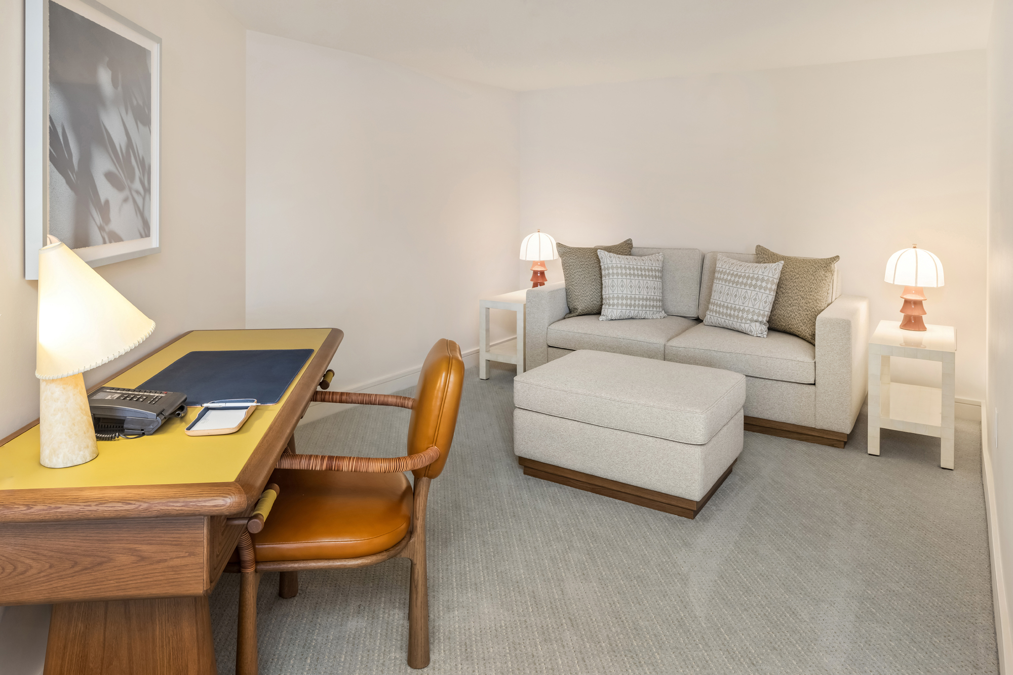 LXR プレミアム 1ベッドルーム オーシャンビュースイート（デン付）デン（書斎）一例