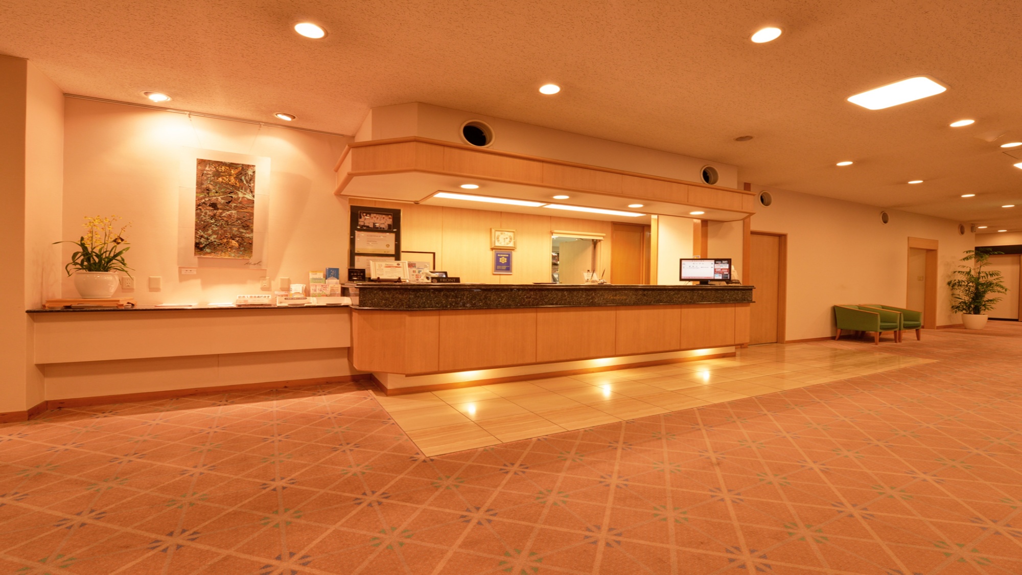 *【フロント】ご不明な点がございましたらお気軽にお問合せ下さい。