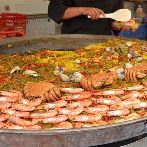 【北の恵み食べマルシェ】 食べ歩きで満喫！