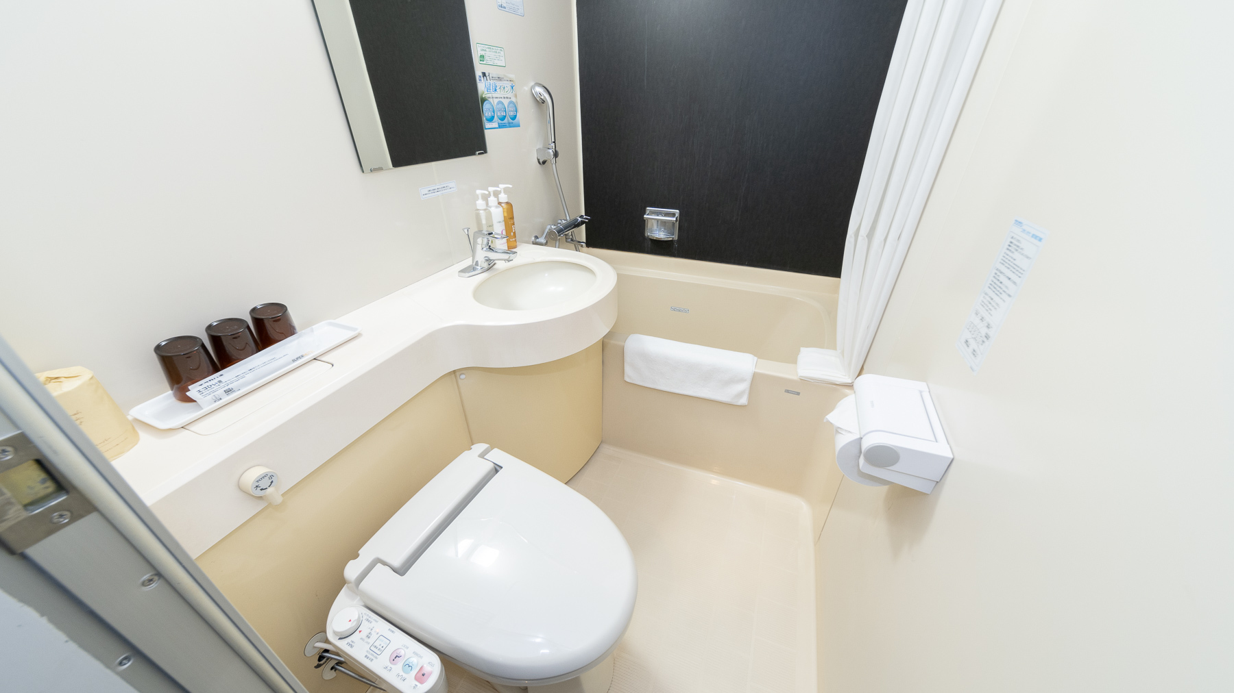 全室にユニットバス完備