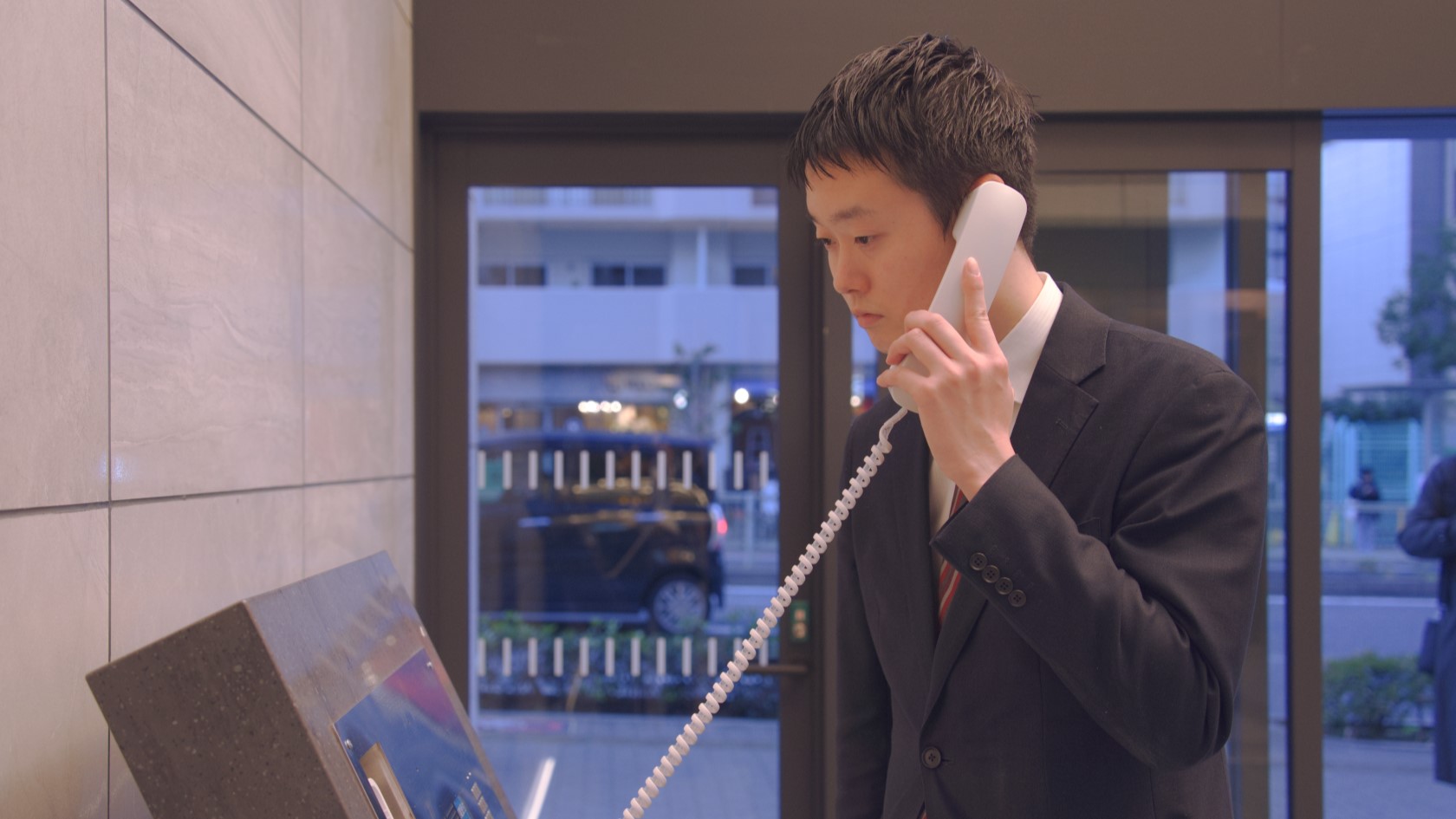 24時以降は夜間対応電話をご利用ください※使用感イメージ