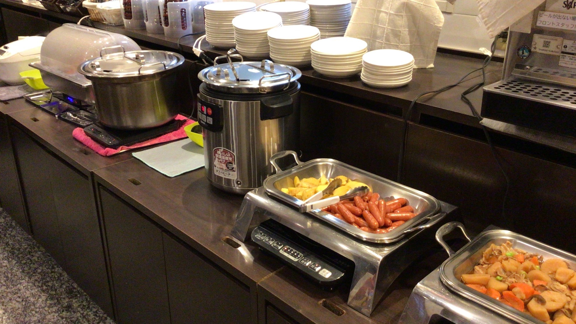 朝食バイキング