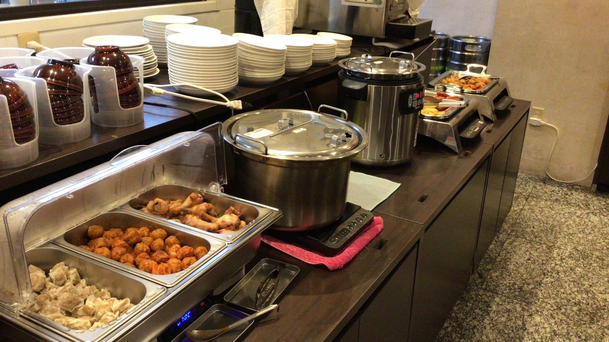 朝食バイキング