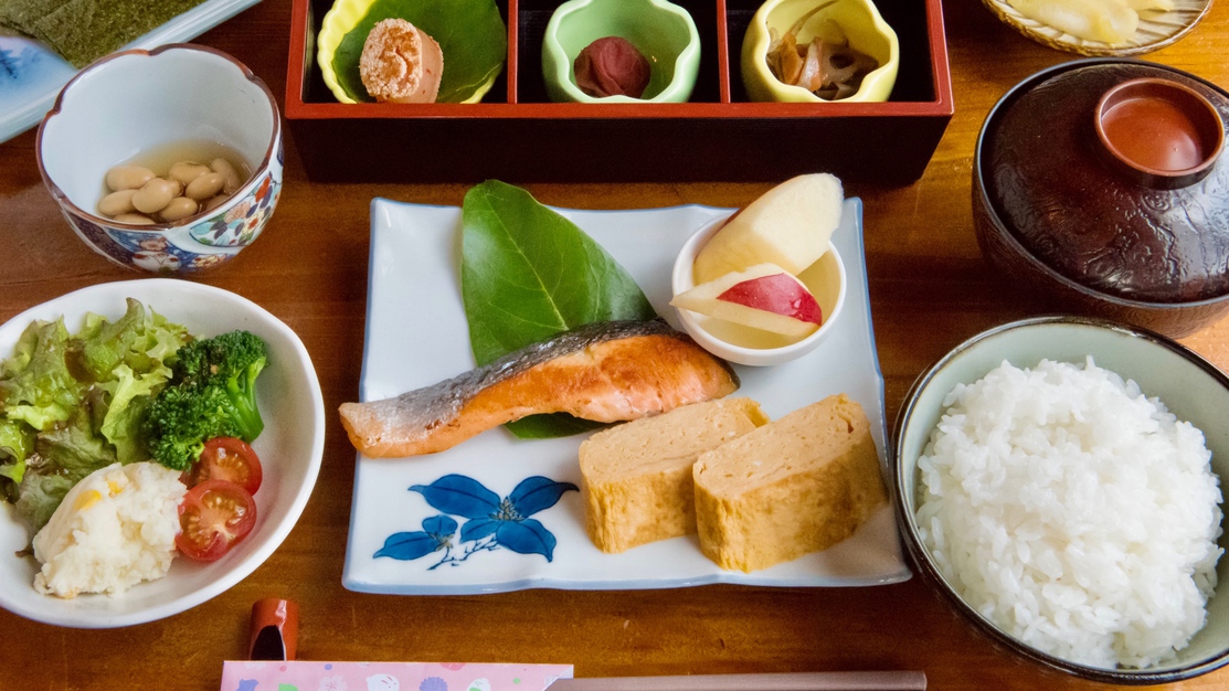 【大分ブランド食べ尽くし】豊後牛＋地鶏／もりもり会席プラン＜事前決済＞