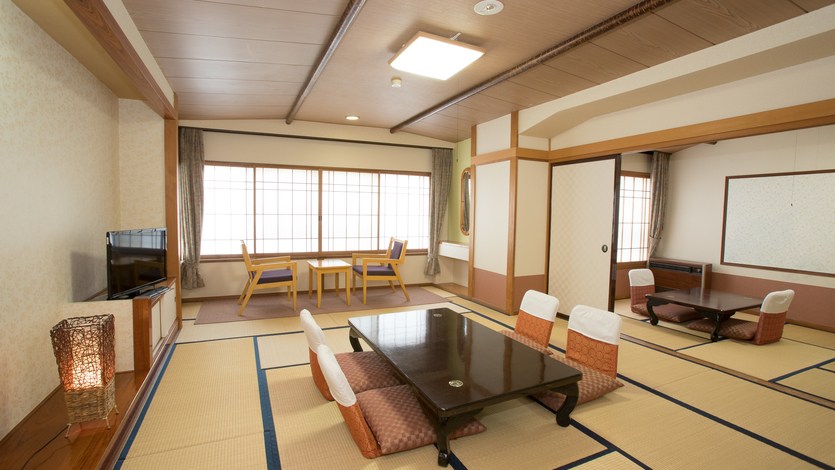 【広いお部屋で快適ステイ】ファミリーで伊香保だ！温泉だ！　遊び放題飲み放題バイキングプラン!