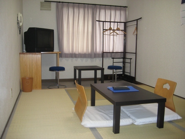 Japanese-style room