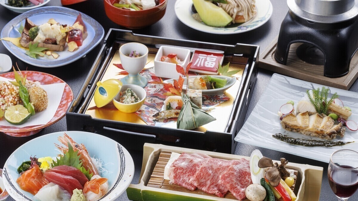 いわて牛＆あわび★豪華食材満喫♪デラックスコース【夕食はレストラン】2食付お膳プラン