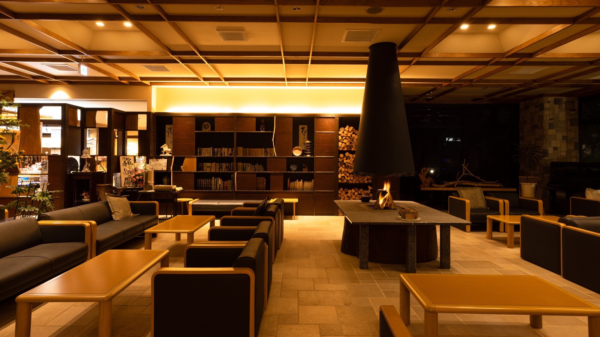 ラウンジ【彩時記】夜