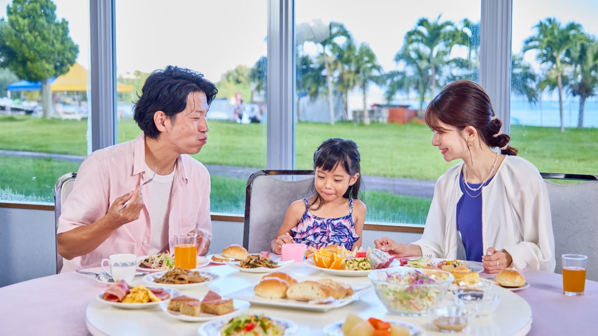 【楽パック★スペシャル】全室オーシャンビュー！カジュアルリゾートで沖縄満喫旅◆朝食付き◆