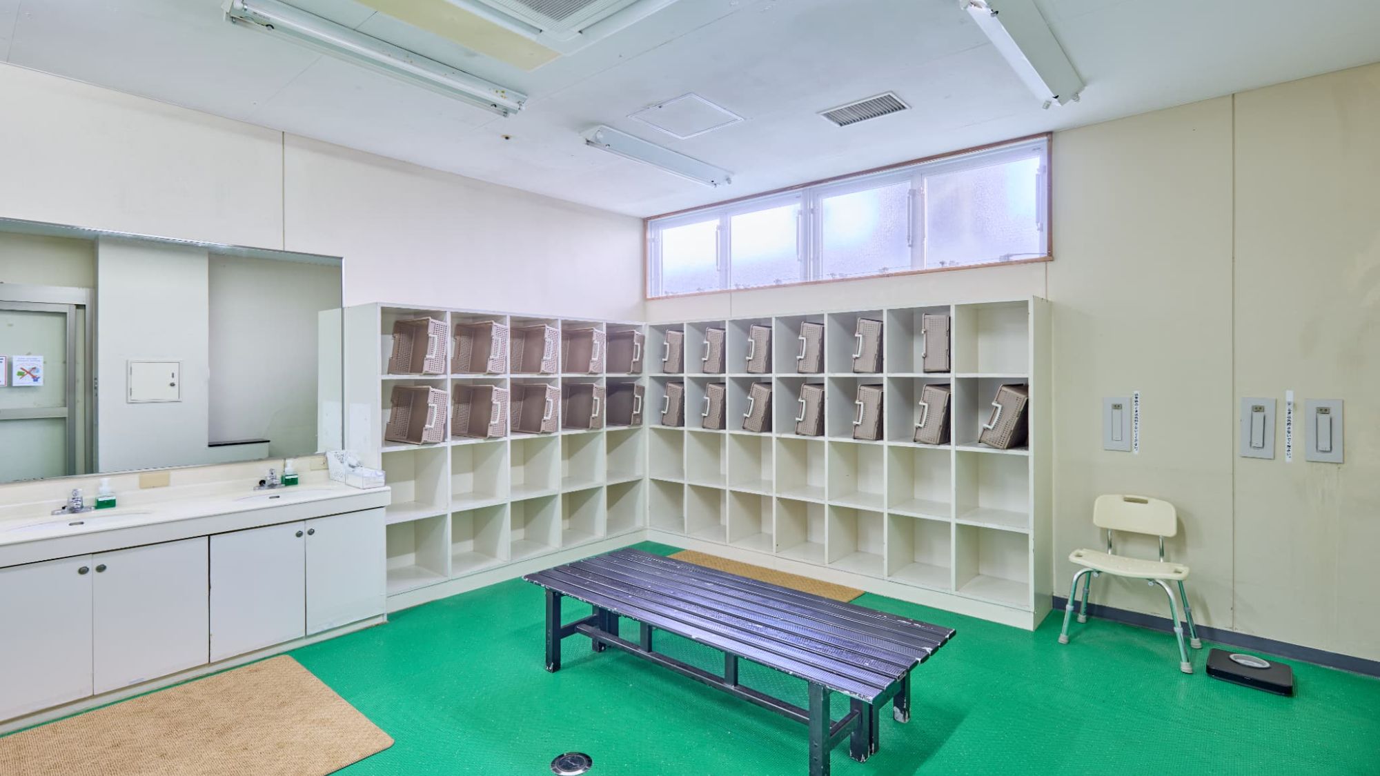 【大浴場】脱衣所