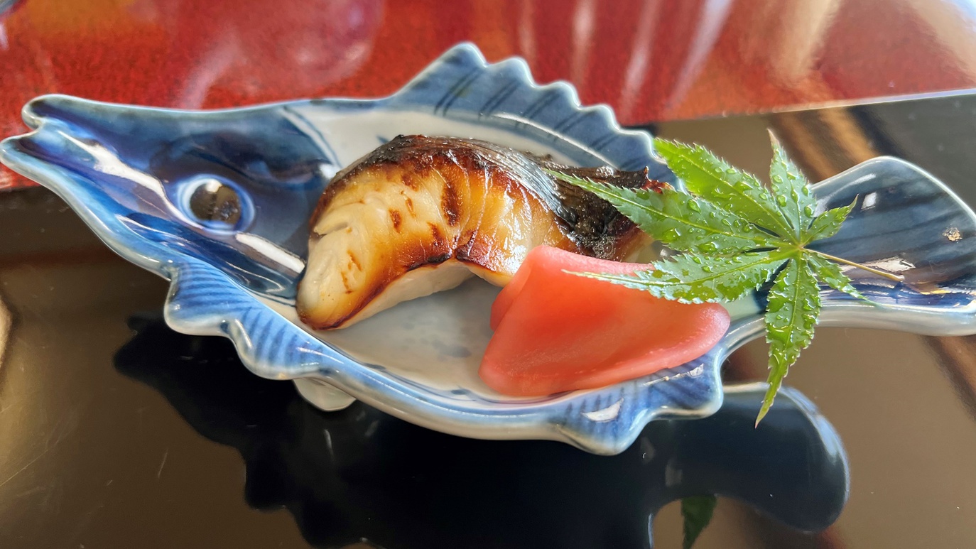 【夕食付】四季の旬食材を使った季節会席｜早朝出発・朝寝坊でも安心（個室食）
