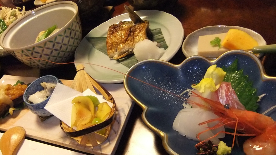 【せいこ蟹会席｜2食付】旨味凝縮。小ぶりでも今しか食べられない期間限定の美味（個室食）