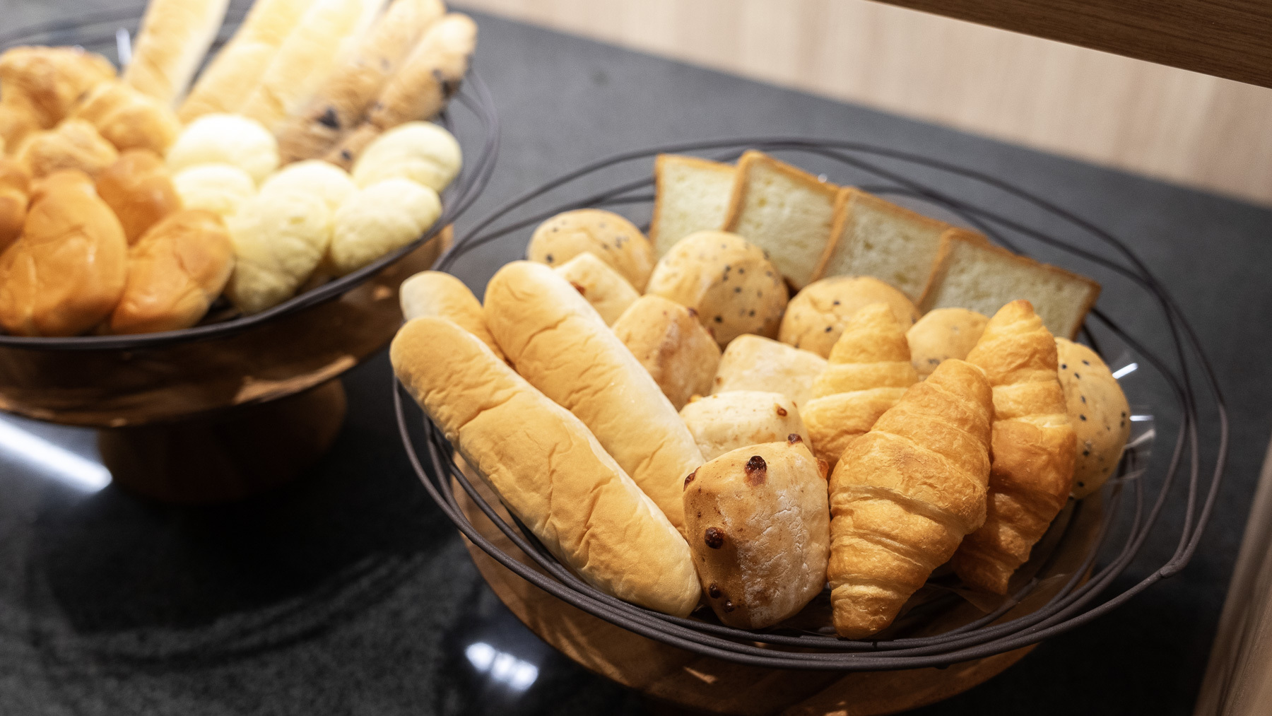 あつあつサクサク、焼きたての香りをお楽しみください