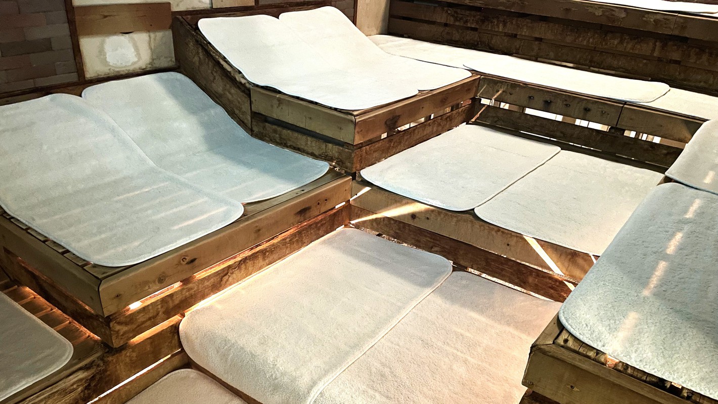 横になれるサウナ