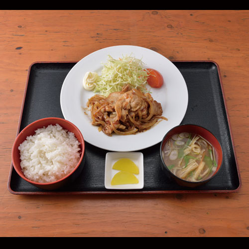 豚肉の生姜焼き定食