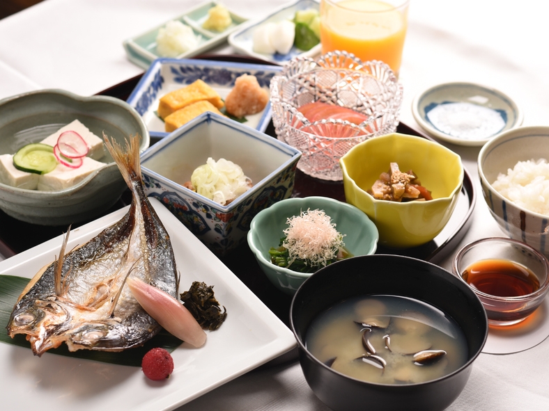 【期間限定 お土産付プラン】至福の美食体験！新鮮おさしみ海席料理と茨城県産メロンを堪能