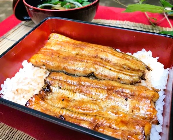 【季節のおすすめ】料亭の鰻