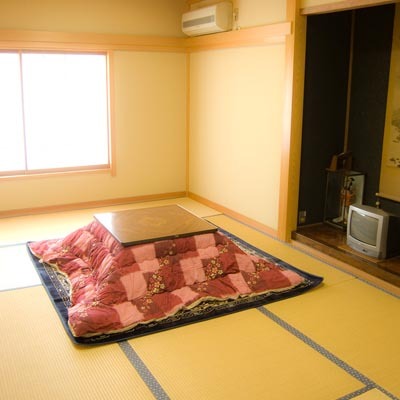 Room (Kotatsu)
