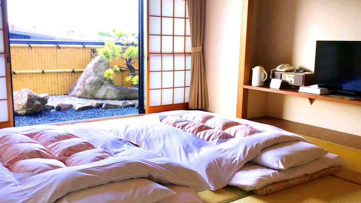 【本館】：和室10畳＜角部屋＞＜禁煙＞