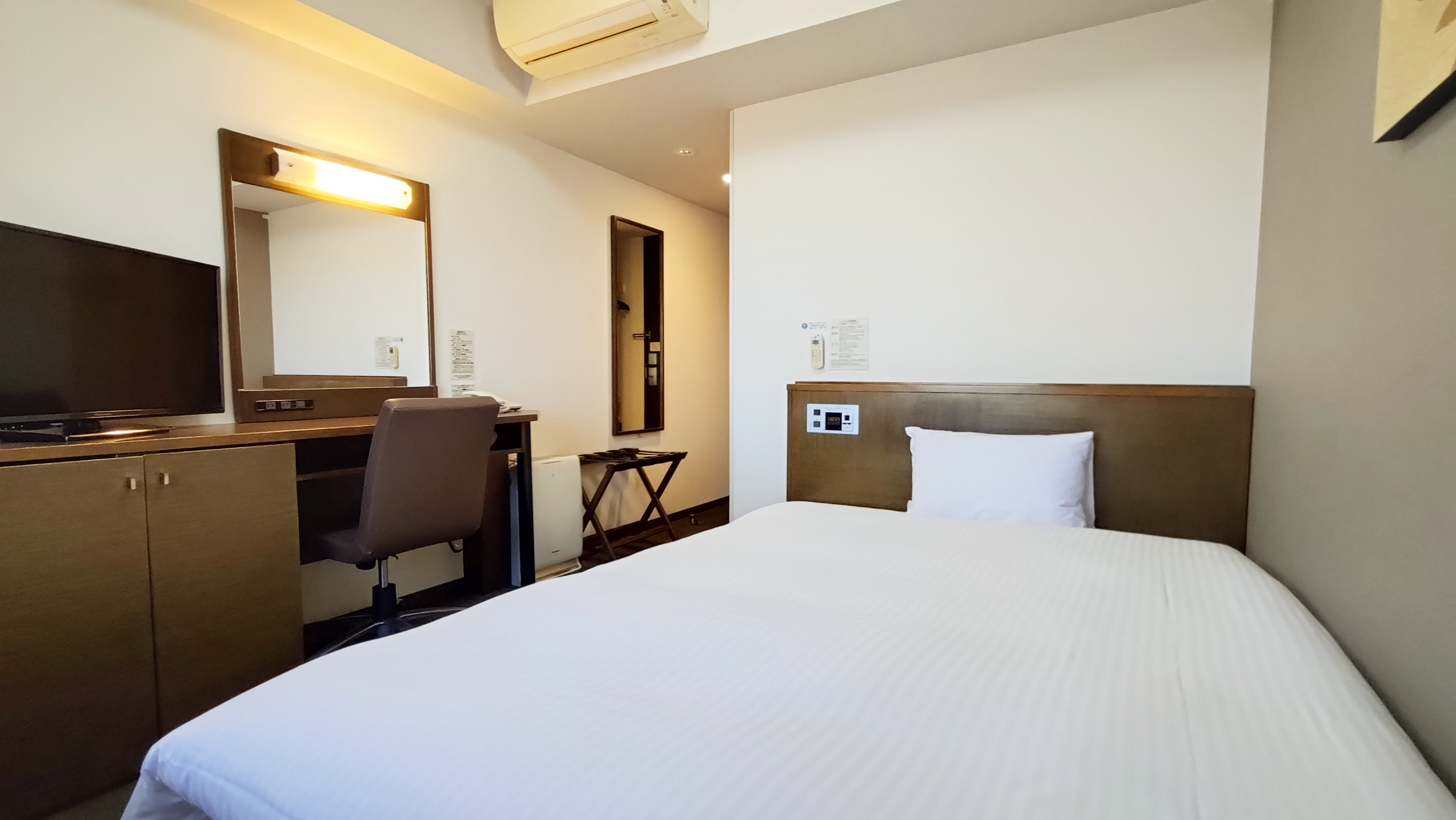 スタンダードシングルルーム