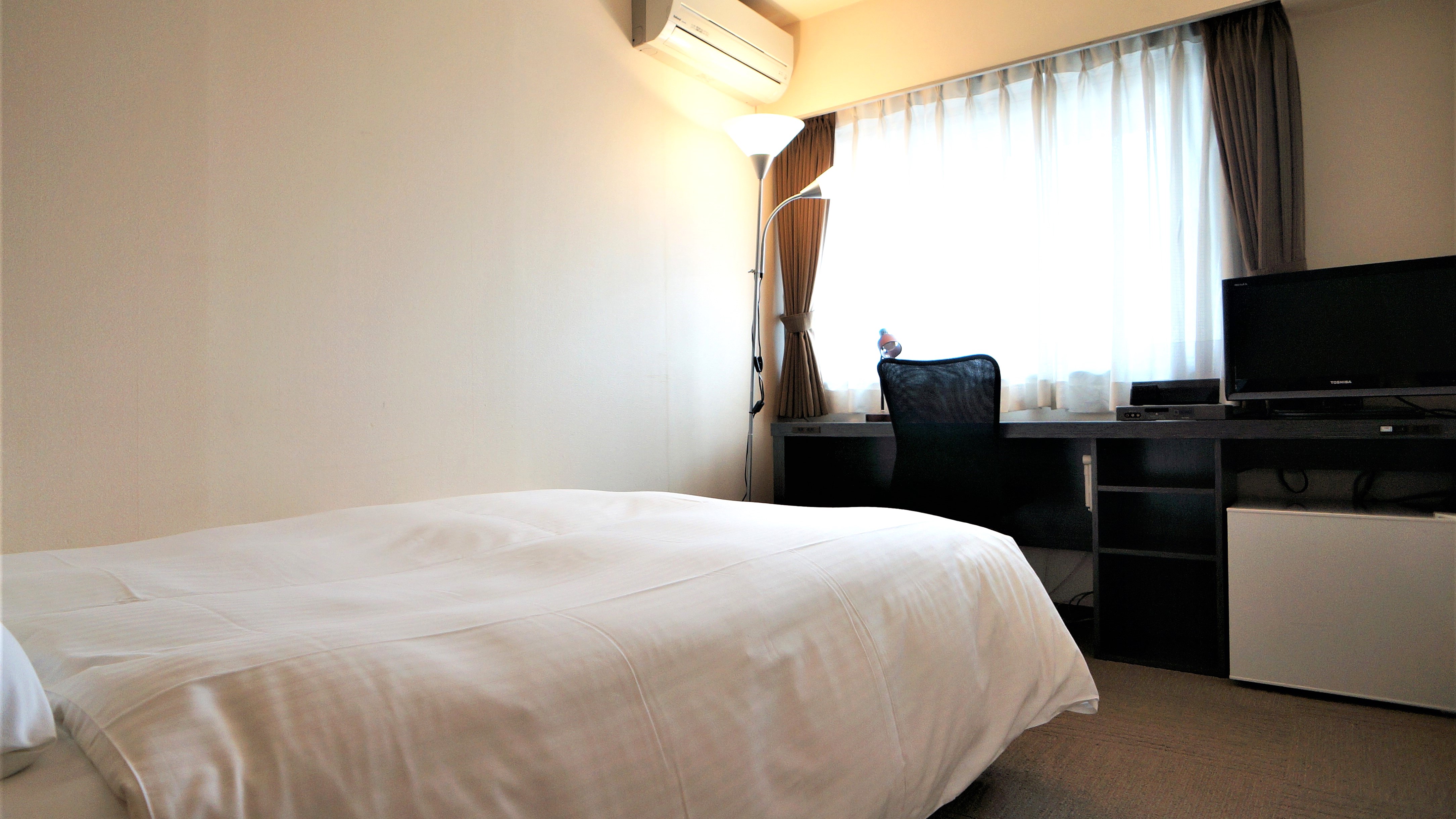 シングル・セミダブル（２名様は１ベッド２名利用）