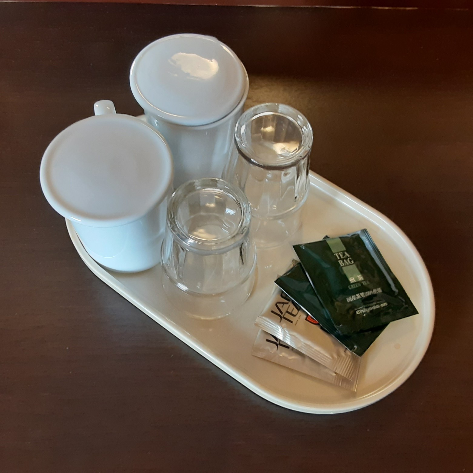 グラス・お茶・紅茶