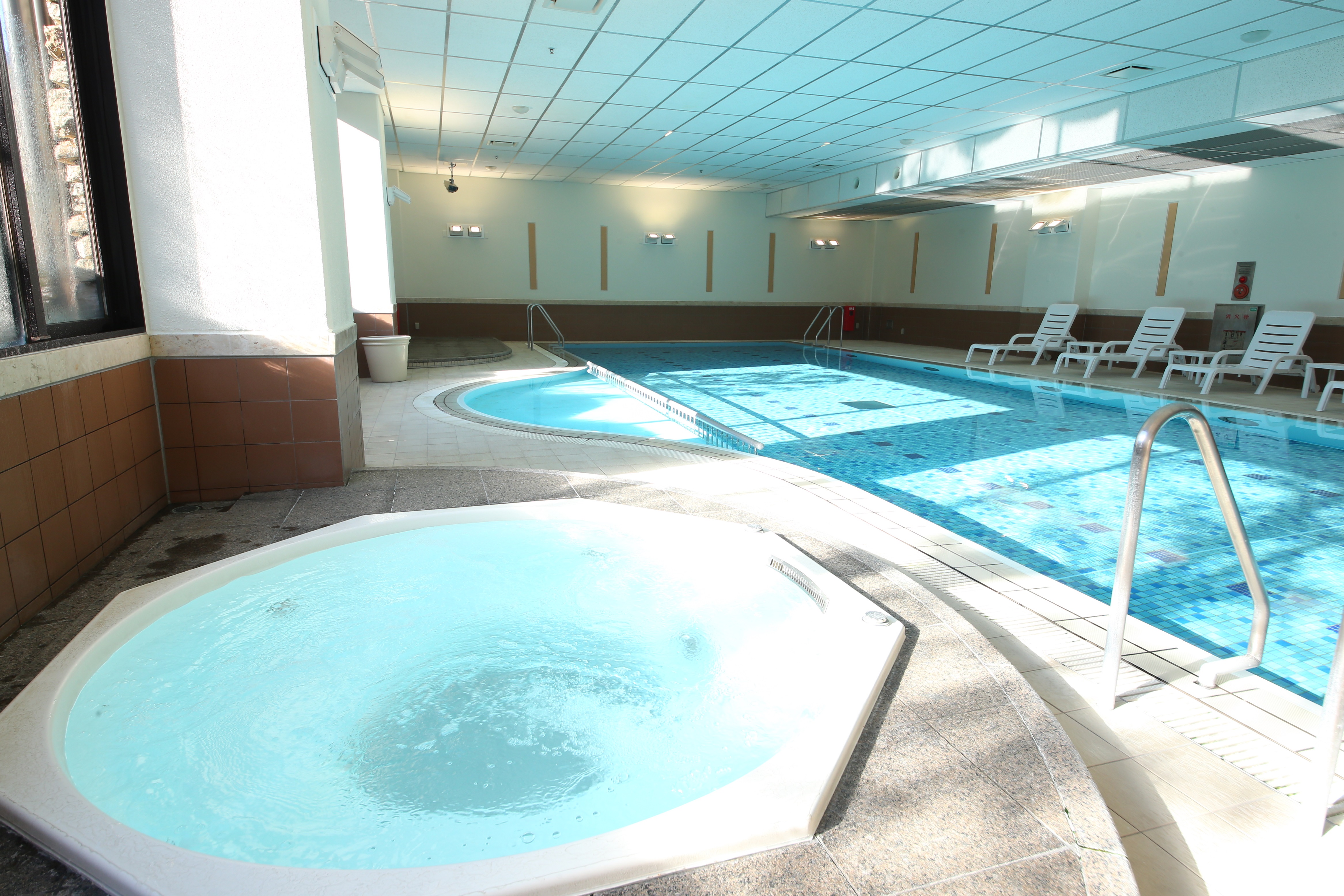 室内プール(有料)
