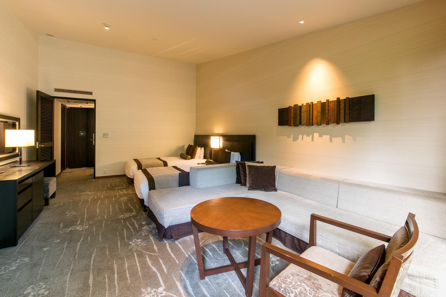 デラックスツイン