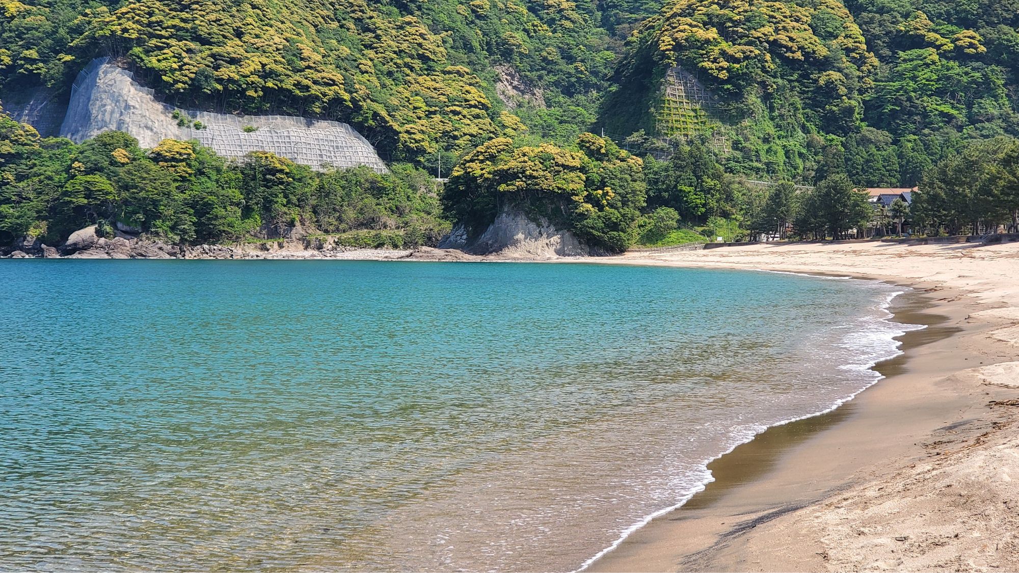 佐津ビーチ　右