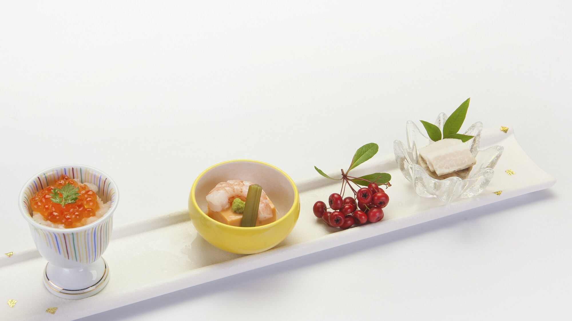 【羽州会席】いくら・海老・胡麻豆腐など上品な三種盛り