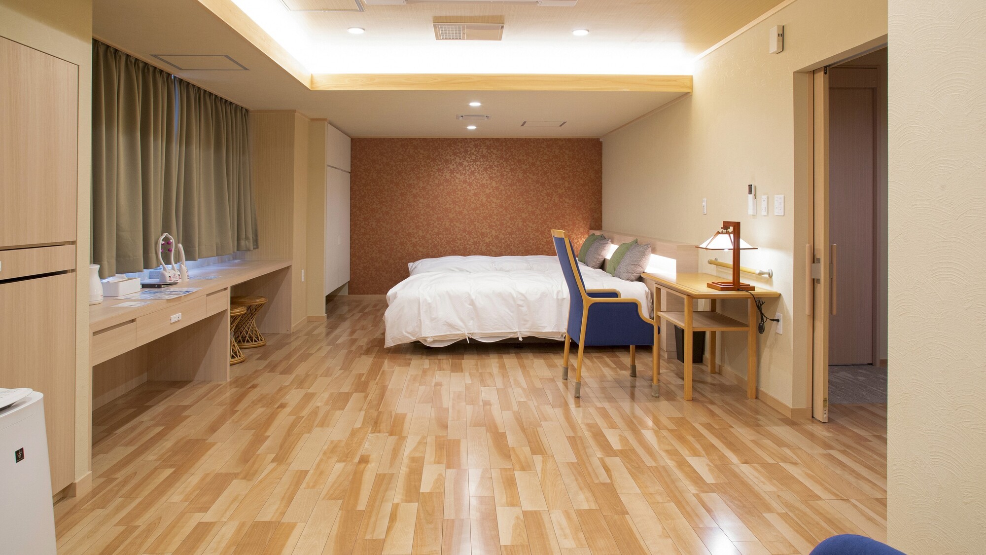 新客室５０５ユニバーサルルーム「紅」