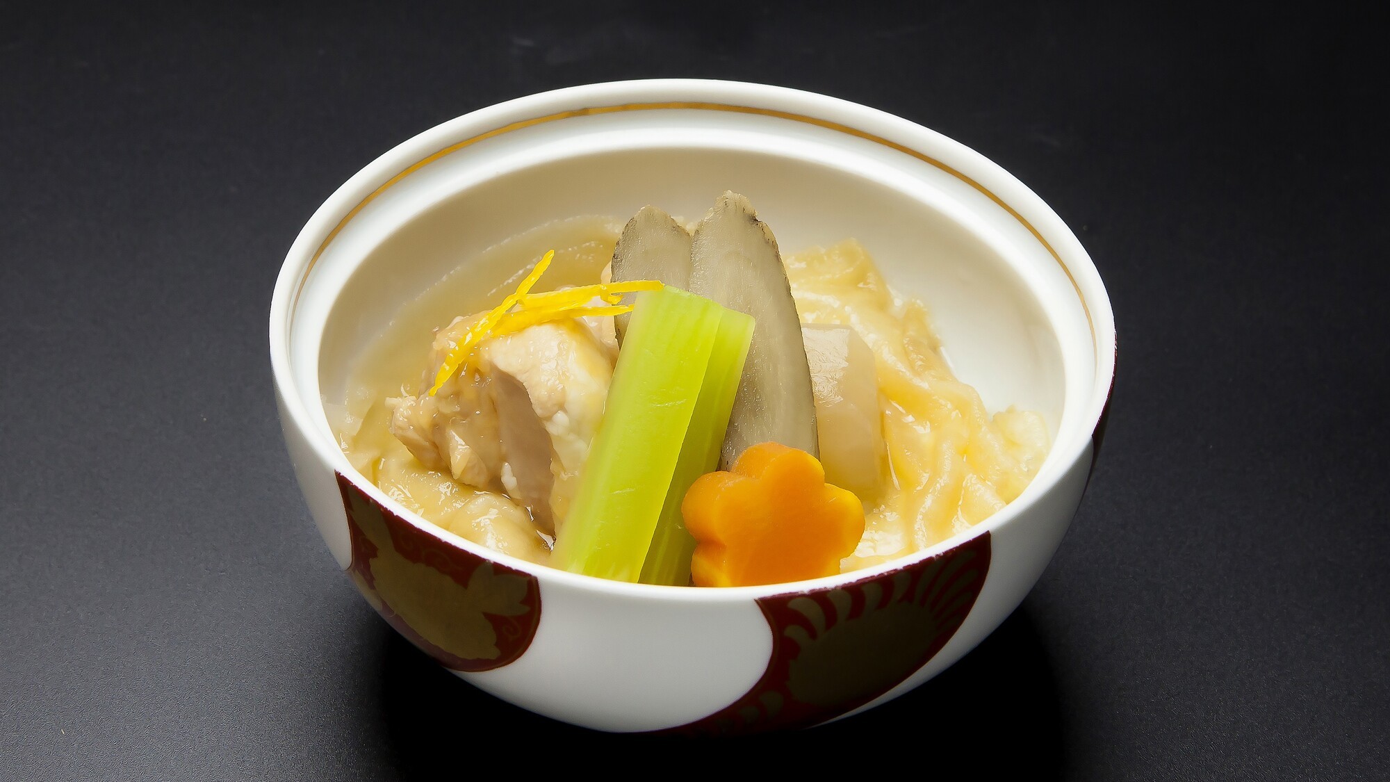 【月山会席】郷土の味わいを閉じ込めた季節の煮物