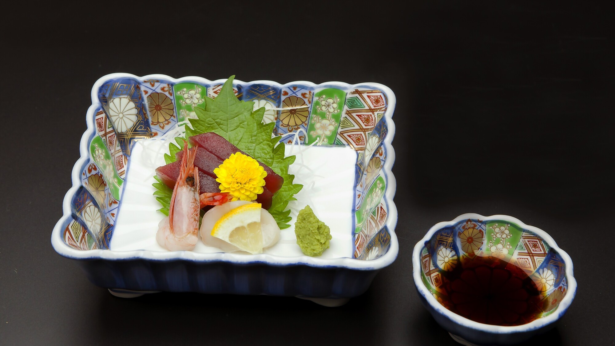 【奥羽会席】新鮮な海の幸を贅沢に。目にも美しいお造り盛り合わせ。