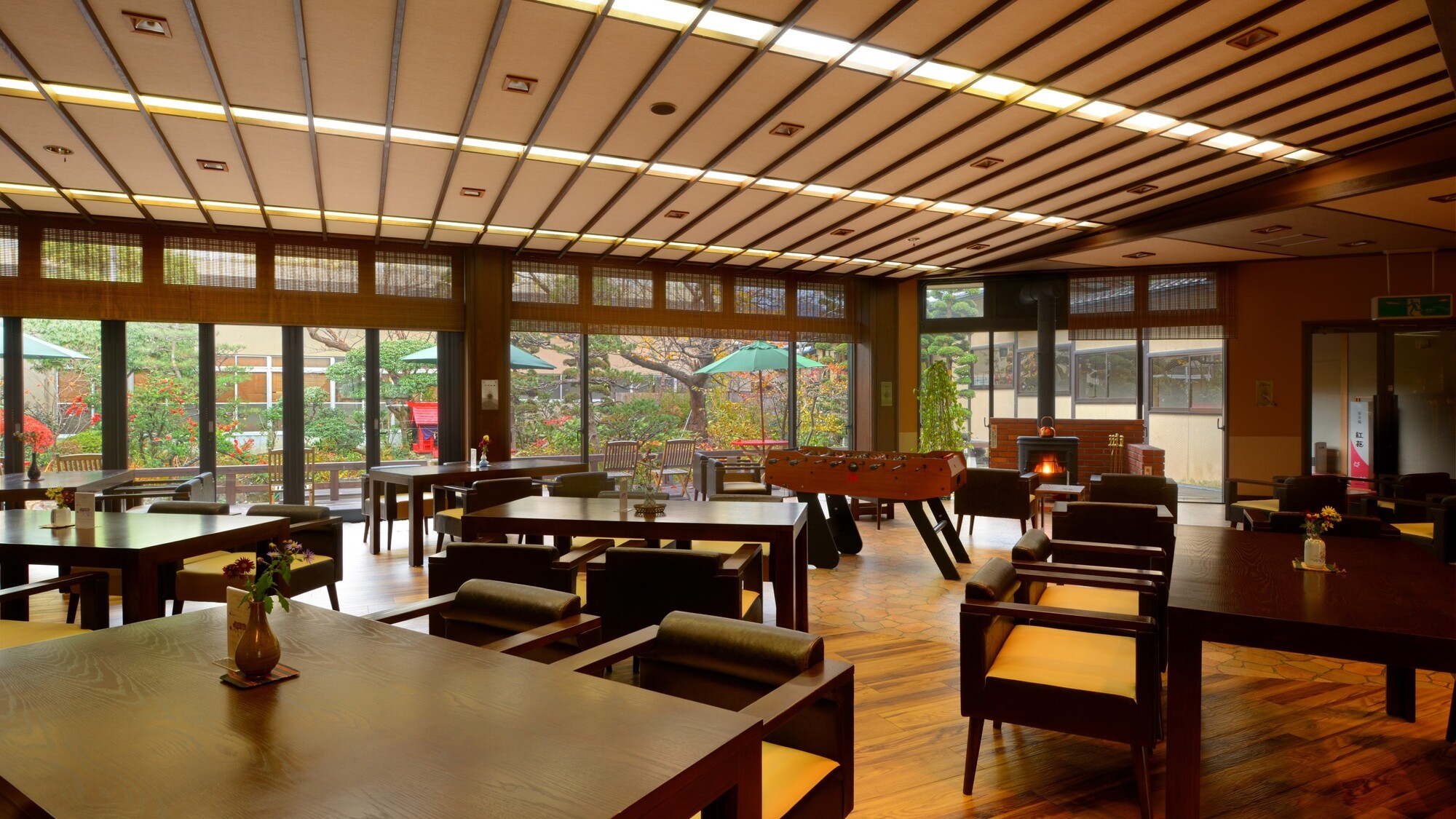 開放感あふれる空間で、炎と語らうひととき