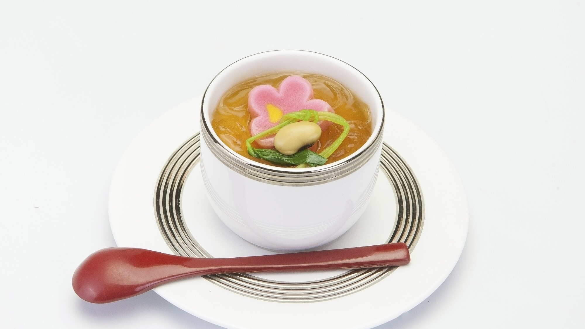 【羽州会席】フカヒレ餡を贅沢にかけた上品茶碗蒸し