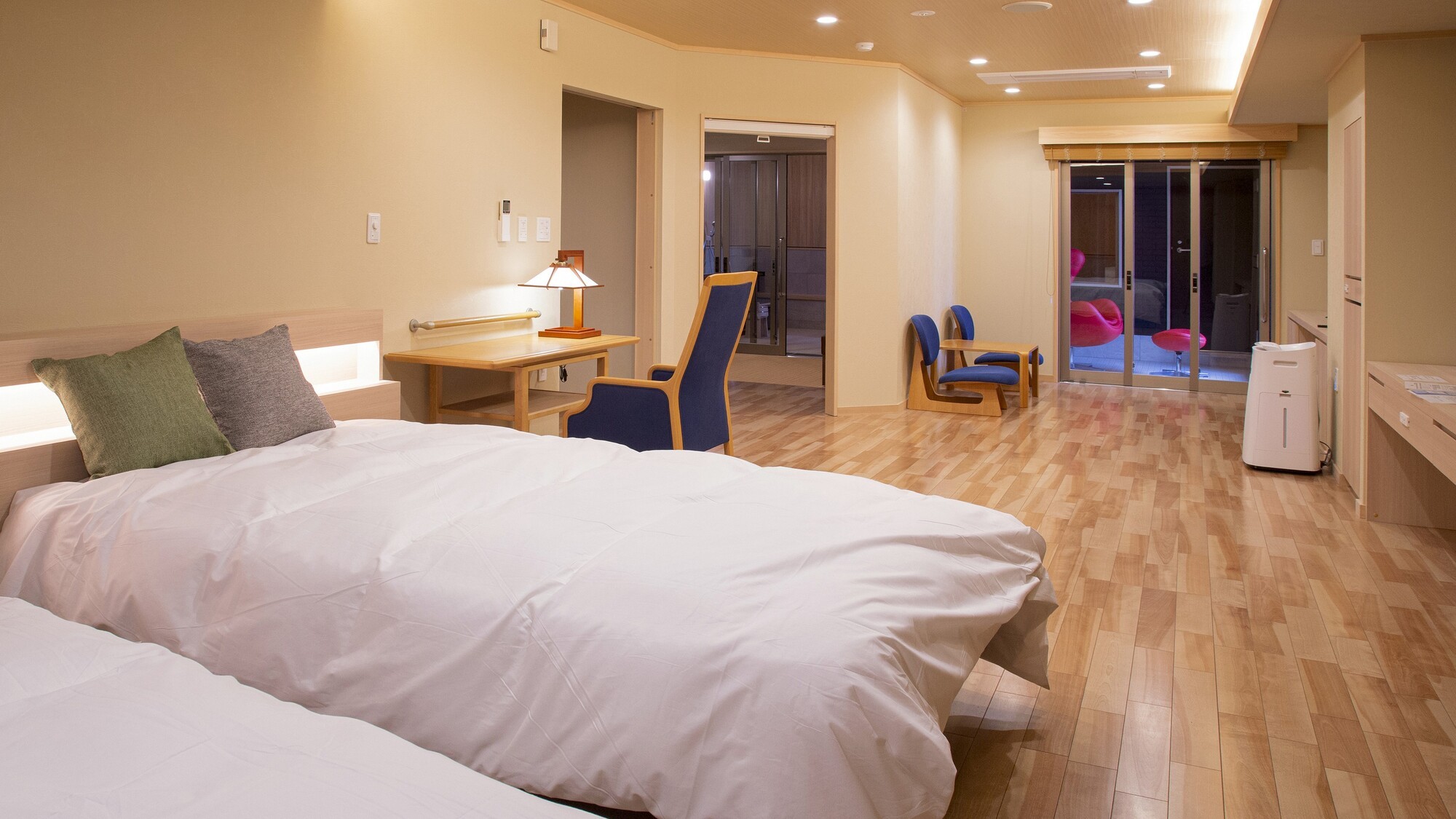 新客室５０５ユニバーサルルーム「紅」