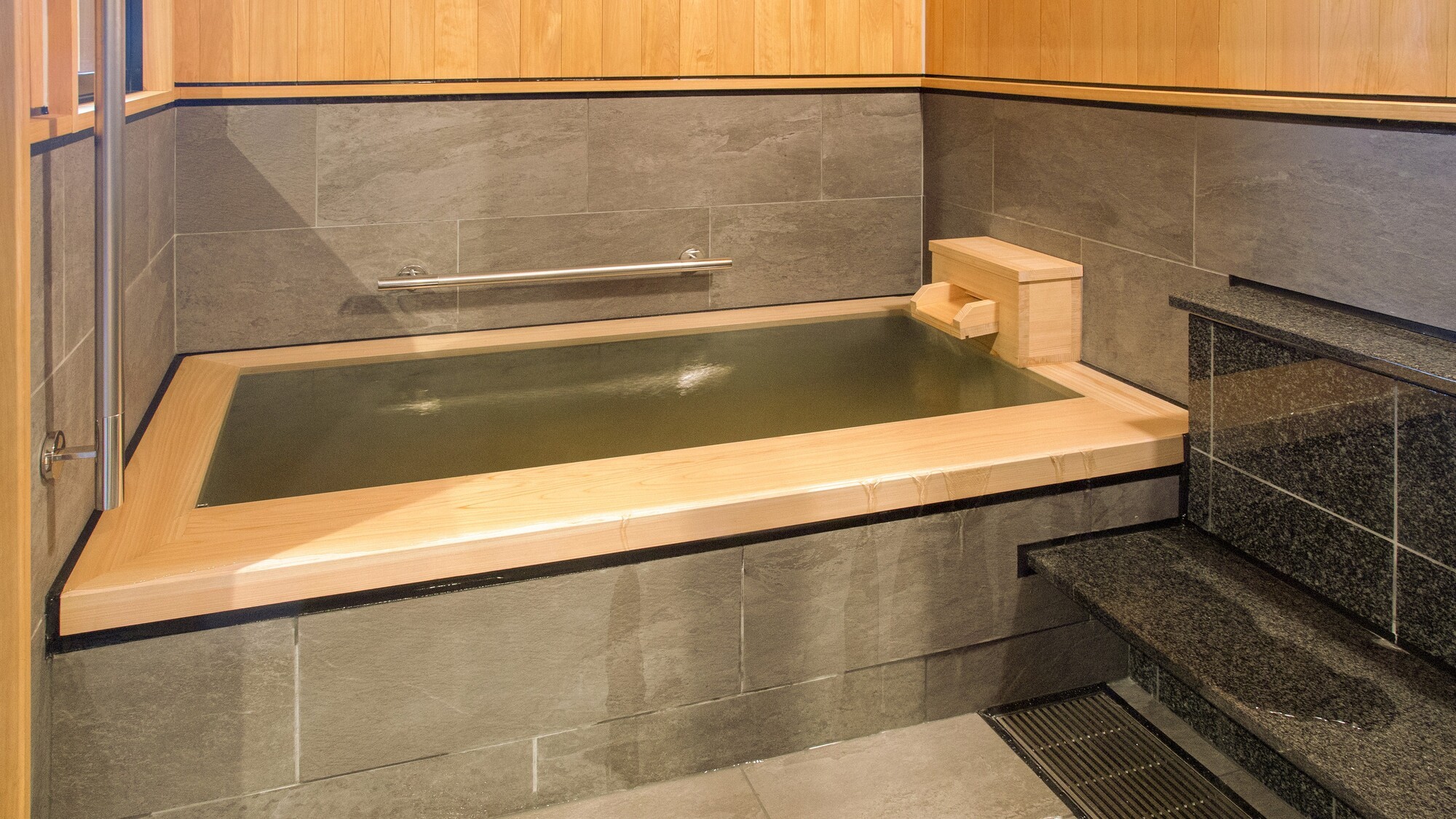 新客室和洋室５０１「花」※お部屋のお風呂は温泉ではございません