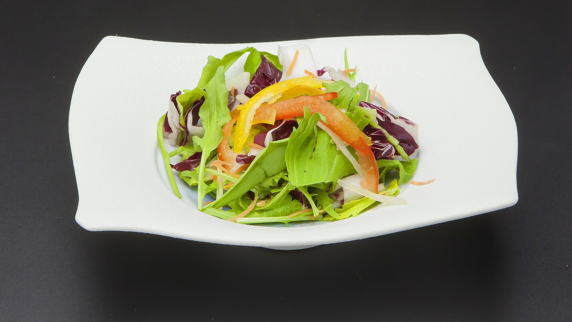 【月山会席】彩り豊かな野菜のフレッシュサラダ