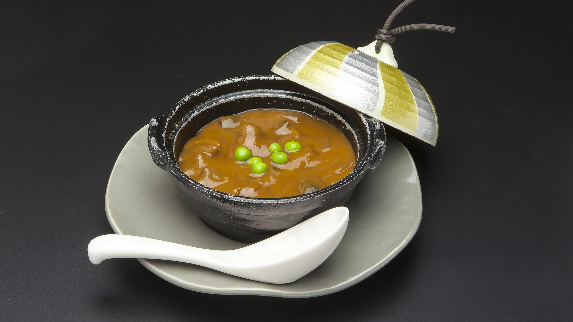 【出羽会席】とろけるような食感の牛タンを濃厚シチューで堪能