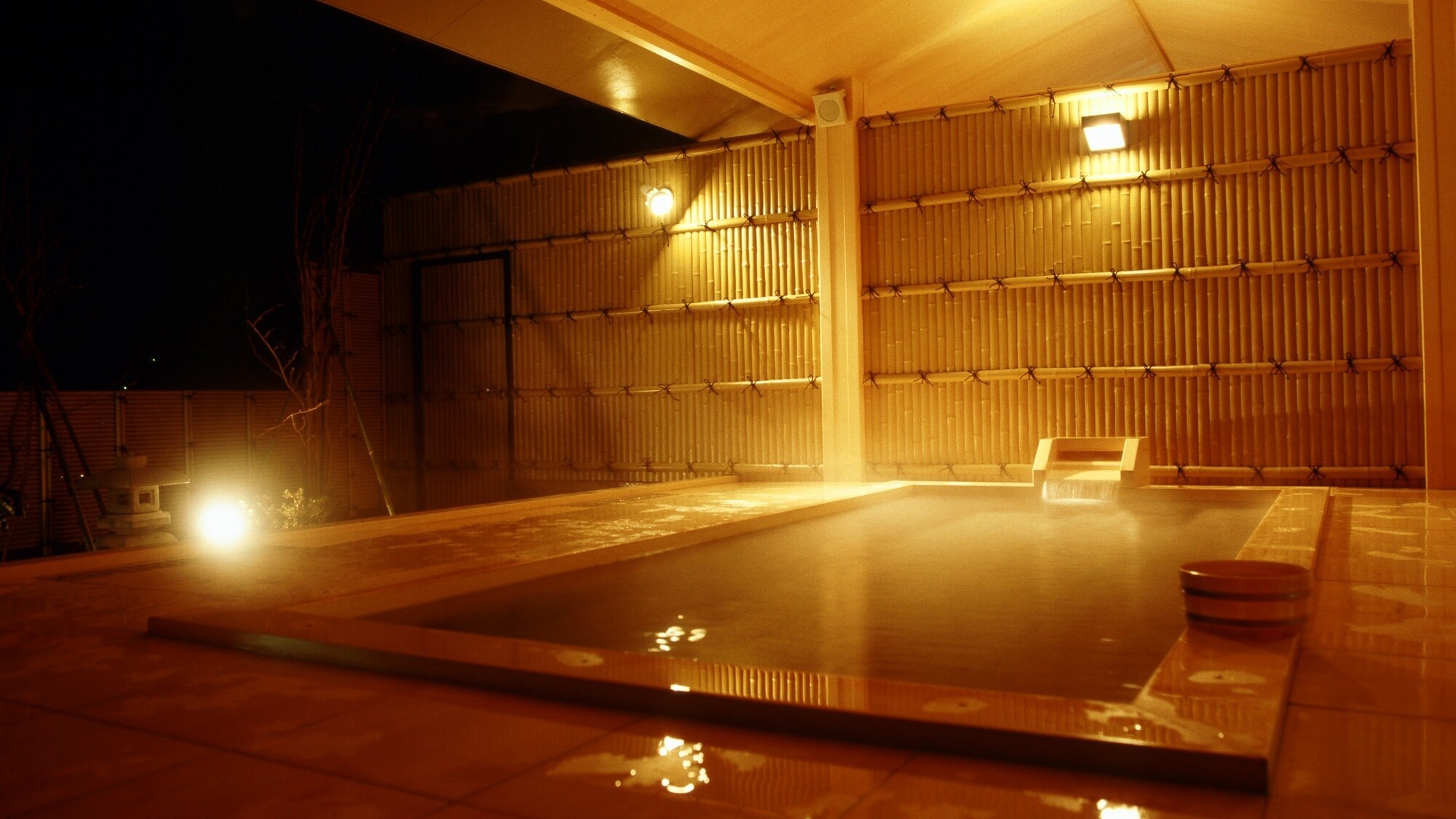 静寂に包まれる、夜のくつろぎの時間