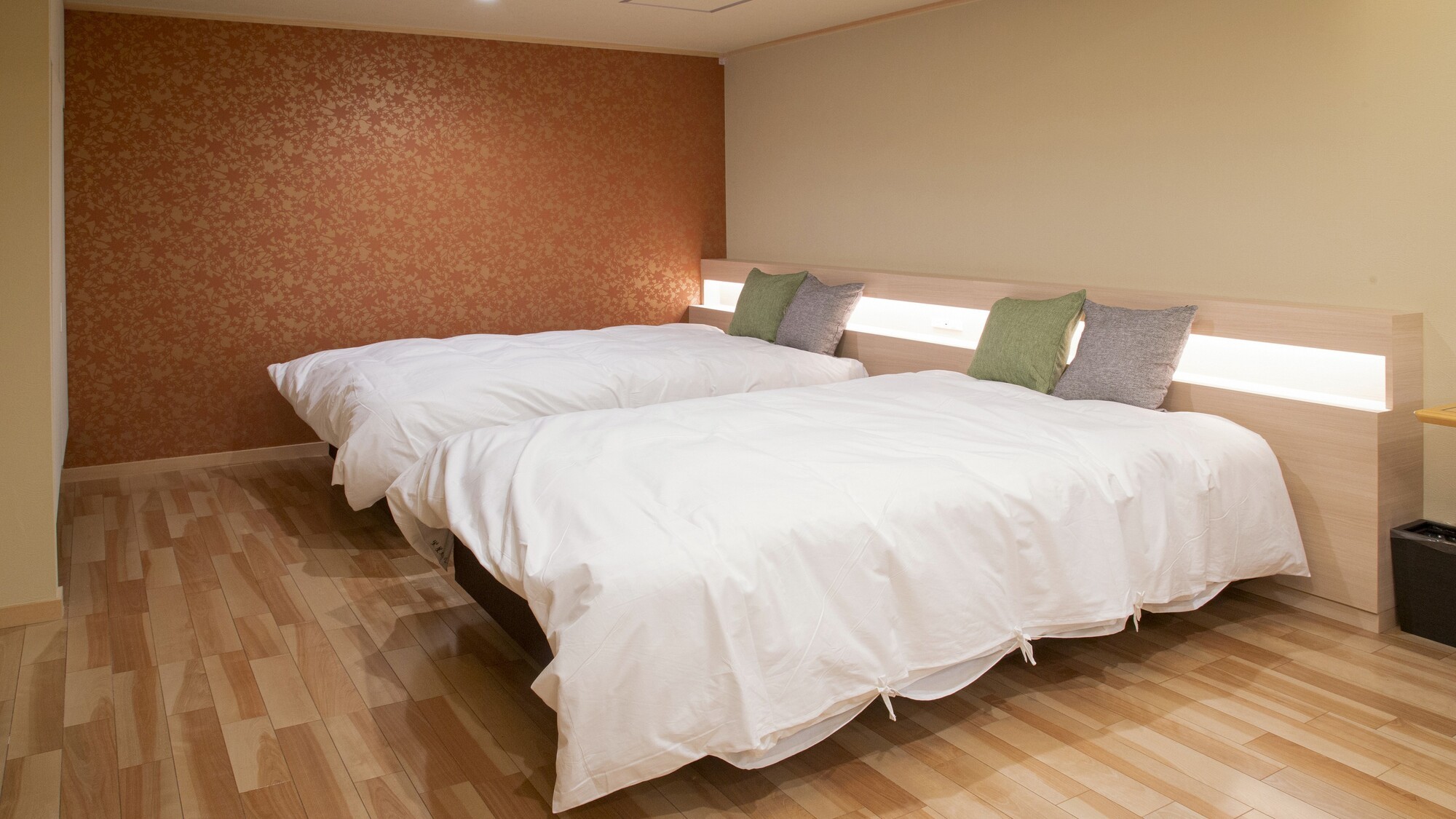 新客室５０５ユニバーサルルーム「紅」