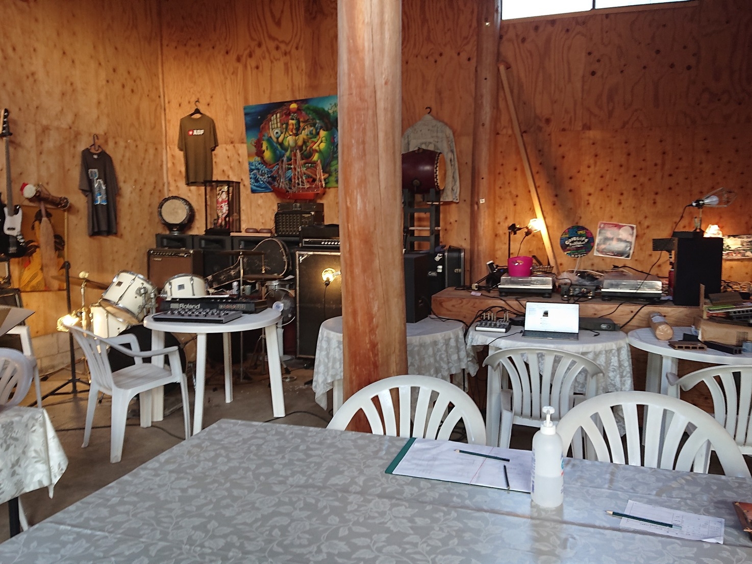 持込みでBBQやお鍋！キッチンご利用プラン★コテージクイーンベッドルーム仕様☆彡