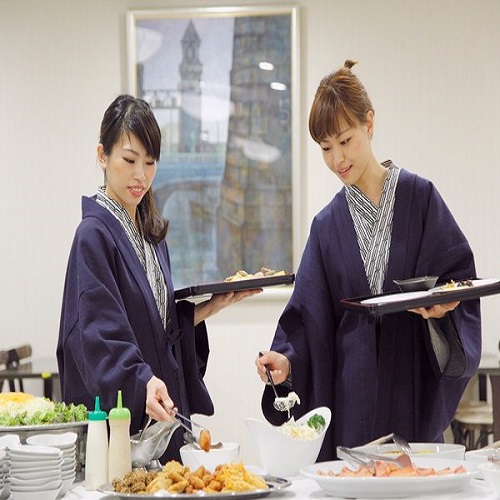 朝食バイキング