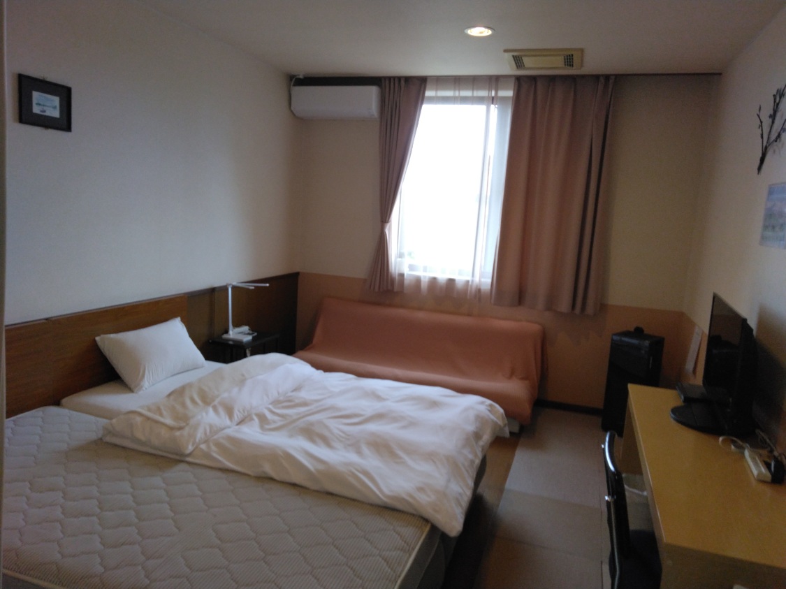 ホテル洋室